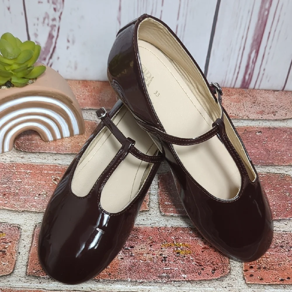 Zara Girls T-Strap Mary Janes Flats Brown Burgundy Patent‎ Leather Glossy 1.5